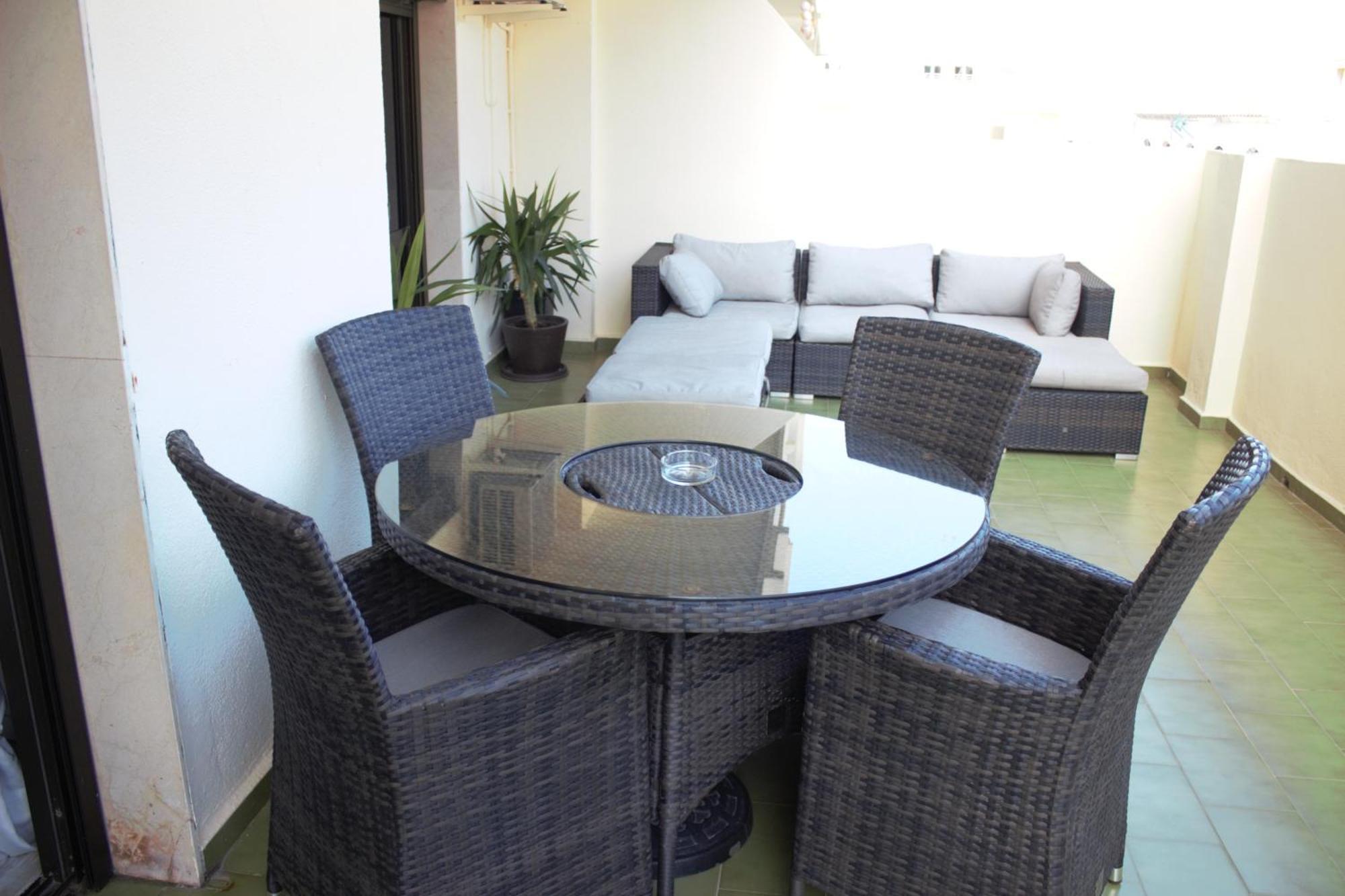 2 Bedroom 2 Bathroom Apartment In The Heart Of Fuengirola With Big Terrace And Free Parking Space Close To Beach 외부 사진
