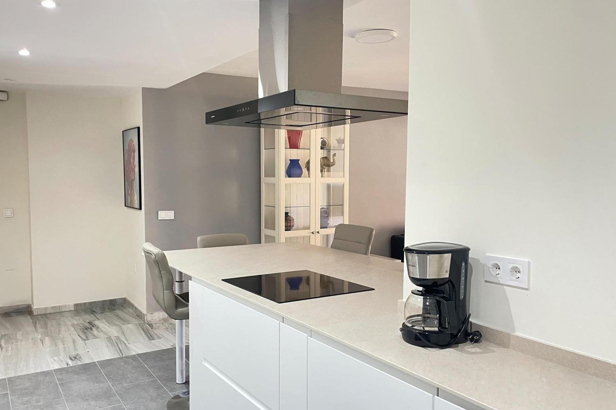 2 Bedroom 2 Bathroom Apartment In The Heart Of Fuengirola With Big Terrace And Free Parking Space Close To Beach 외부 사진